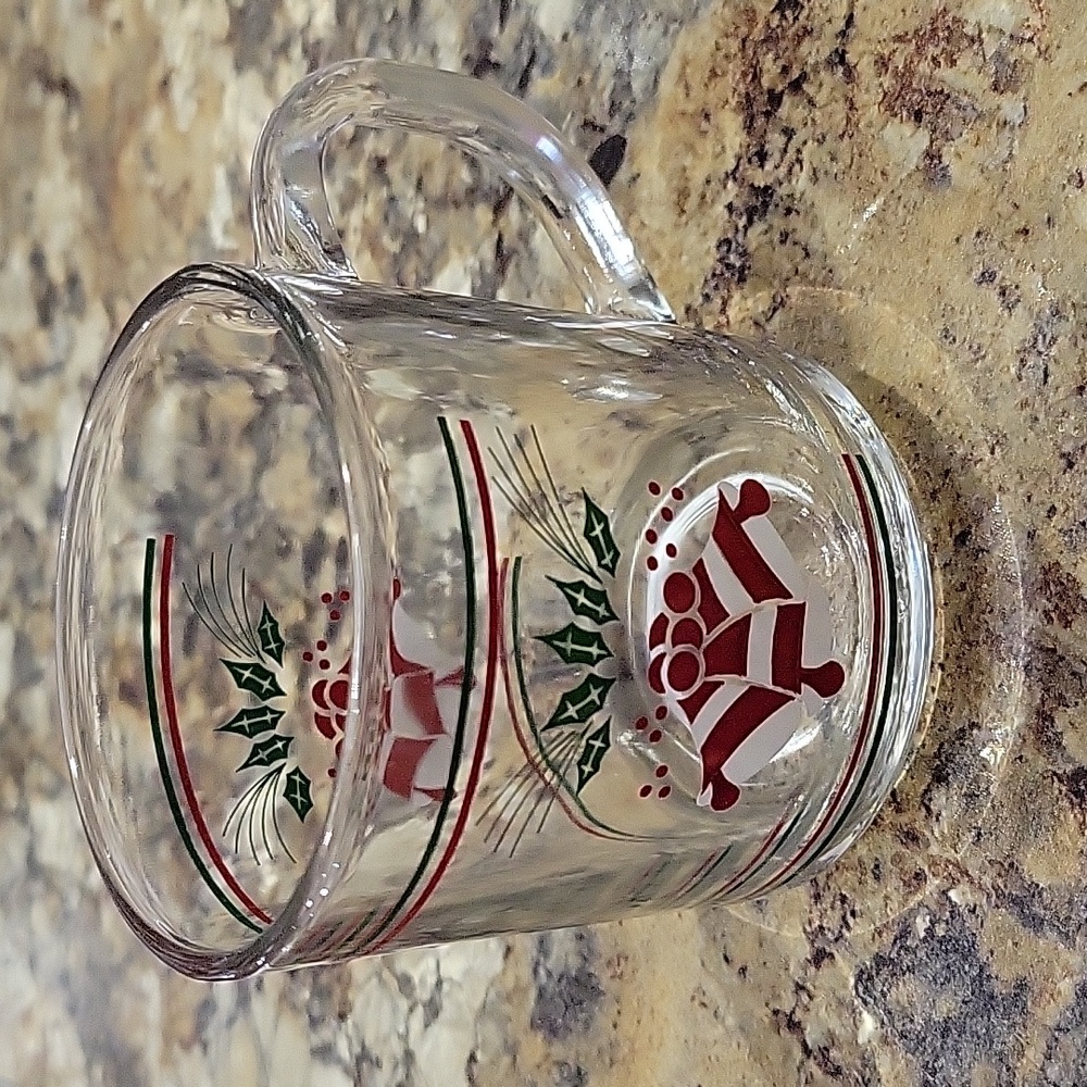 Christmas mug, KIG Indonesia, Santa hat bells